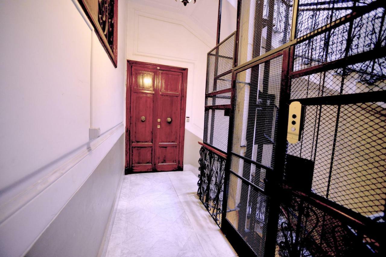 2 Camere Con Pianoforte Napoli Bagian luar foto